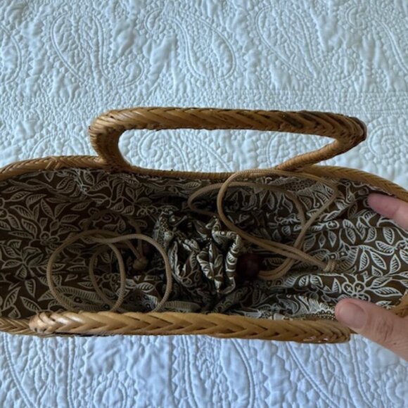 all in detail LUIZA TIMELESS RATTAN HANDBAG - Picture 3 of 7